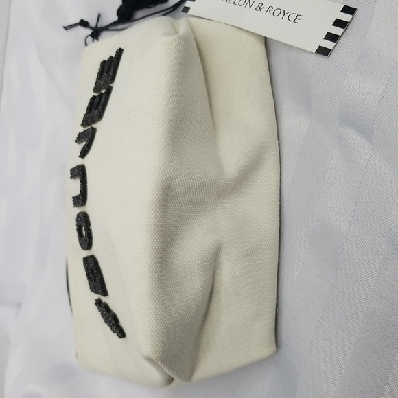 FALLON & ROYCE BOUJEE CRYSTAL COSMETIC CASE - Picture 8 of 8